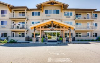 Creekside Landing, Vernon - building